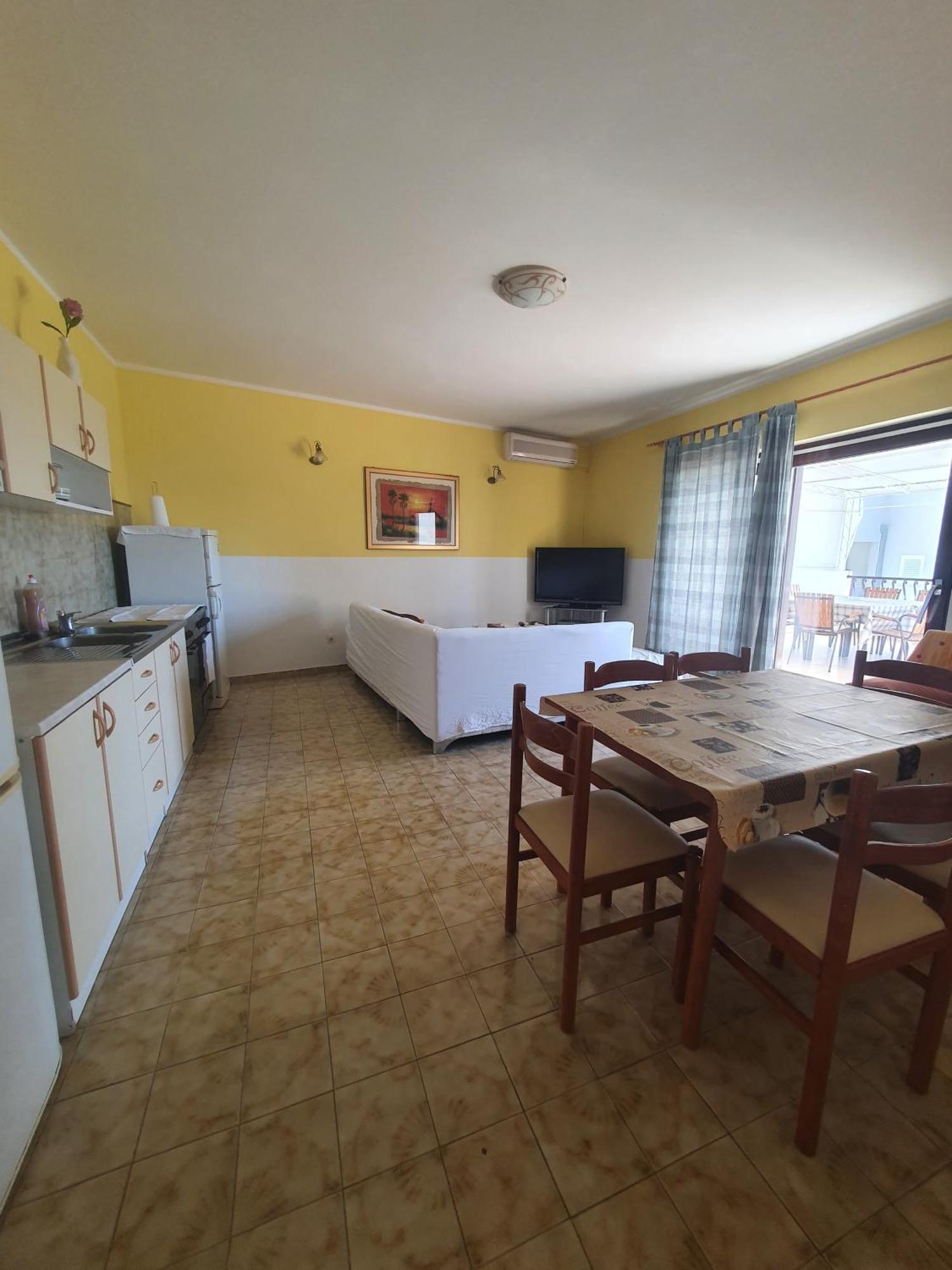 Apartments Karlo Omiš Kamer foto