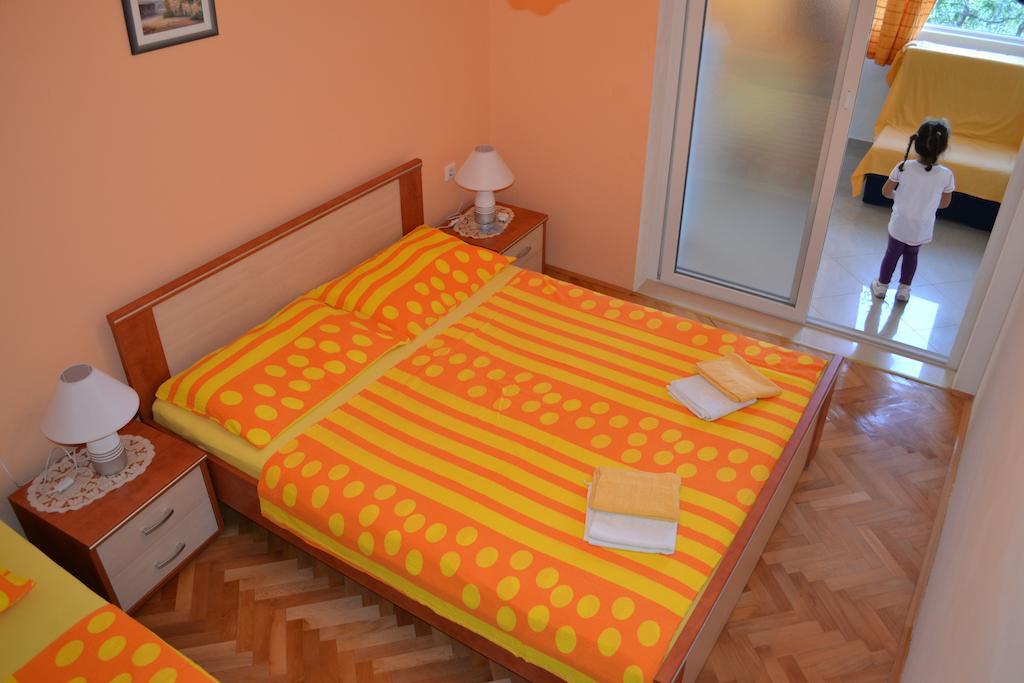 Apartments Karlo Omiš Kamer foto